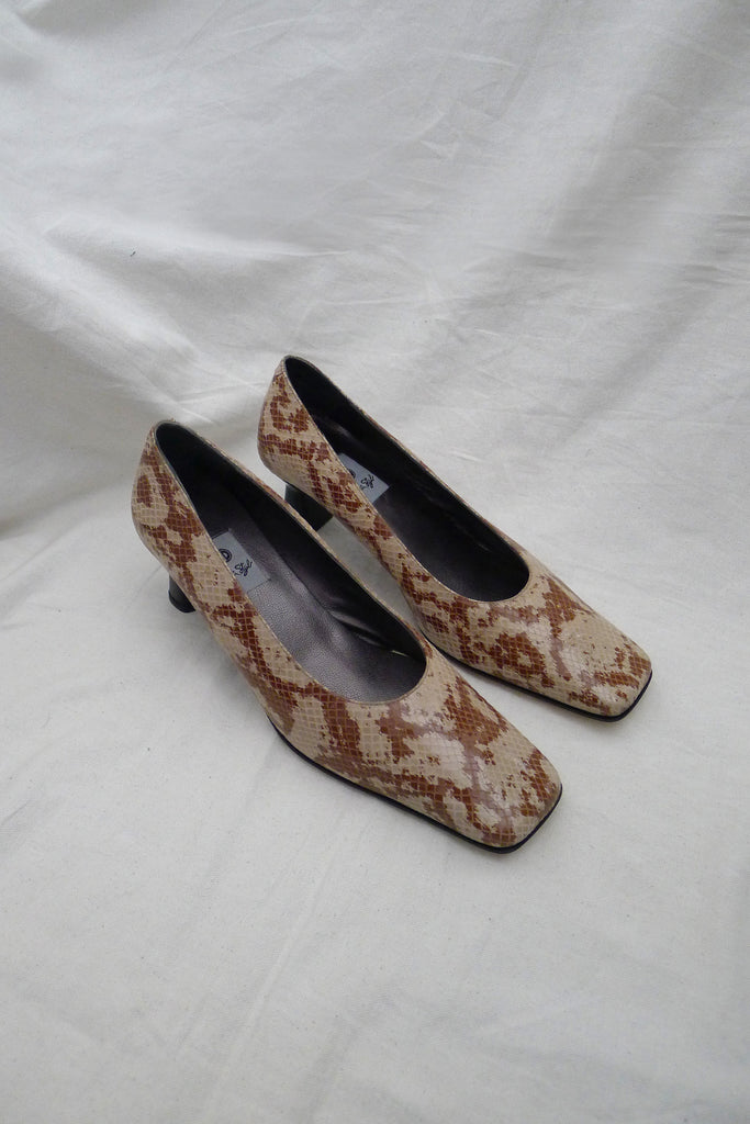 Snake Court Shoes
